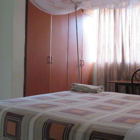 Global Village Hotel Pakwach Екстер'єр фото